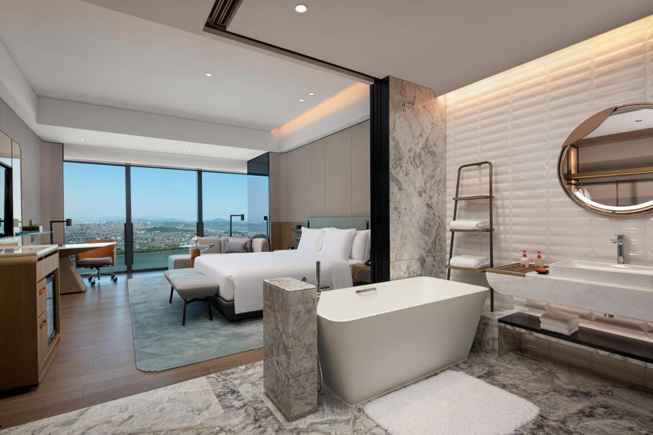 Crowne Plaza Chaozhou Riverside By Ihg Exteriör bild